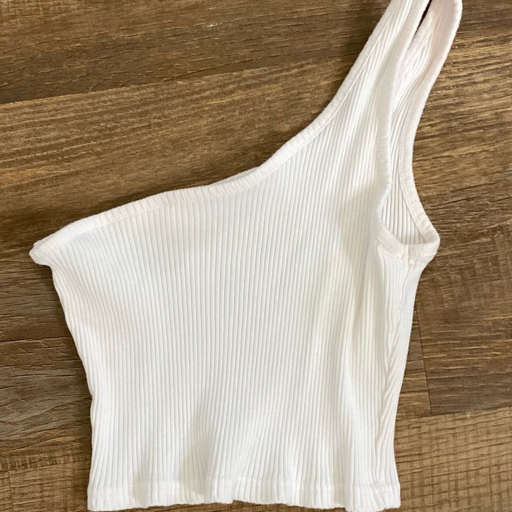 ANTHROPOLOGIE One Shoulder Ribbed Crop Top! - Picture 6 of 6